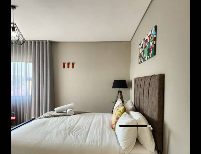 5,472M² HOTEL FOR SALE IN HATFIELD